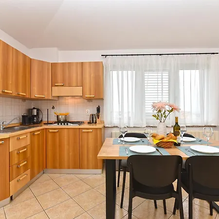 2310 Apartman Galižana