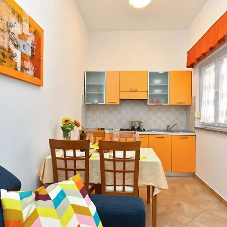 2310 * Galižana