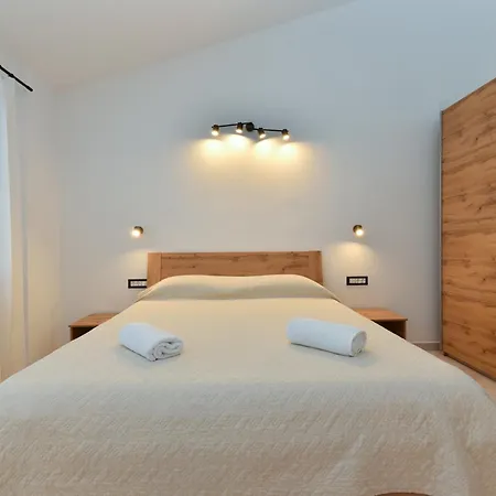 2310 Apartmán Galižana